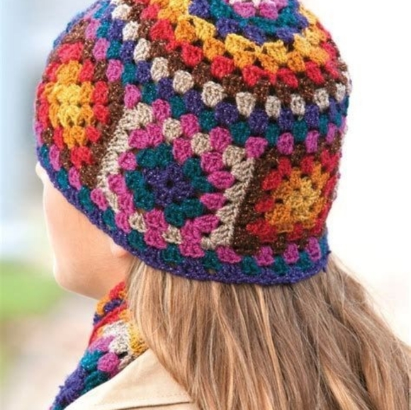 Granny Square vintage beanie hat handmade crochet - Picture 8 of 11